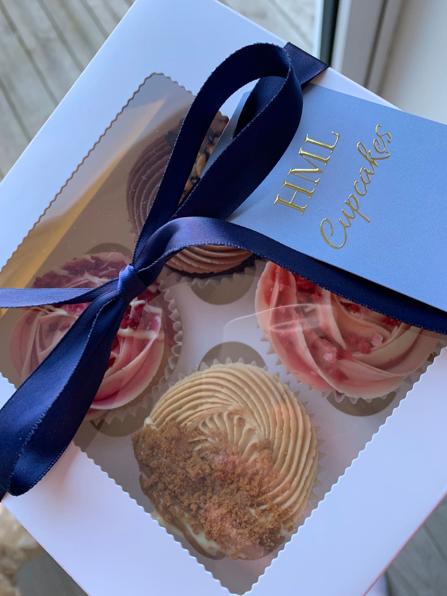 Mini Luxe Box — 4 Cupcakes
